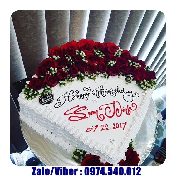 Banh kem ngon huyen ben cau