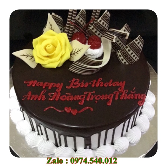 banh sinh nhat o huyen ben cau