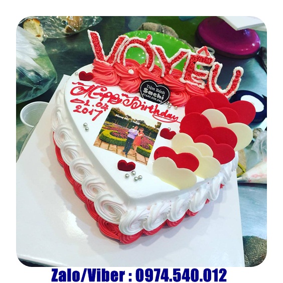 Bánh kem tặng bạn gái đẹp