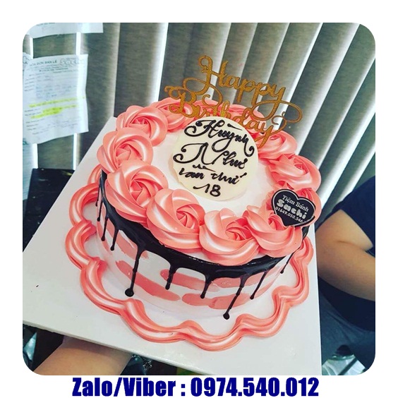 Bánh sinh nhật huyện Khánh Vĩnh