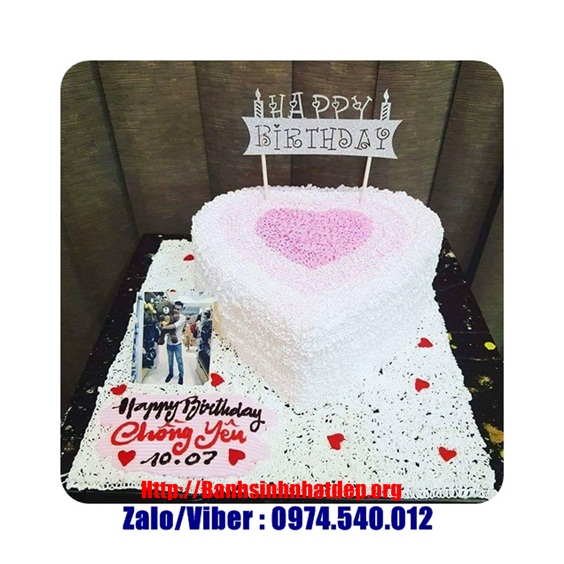 Bánh kem in ảnh ơ bến cát