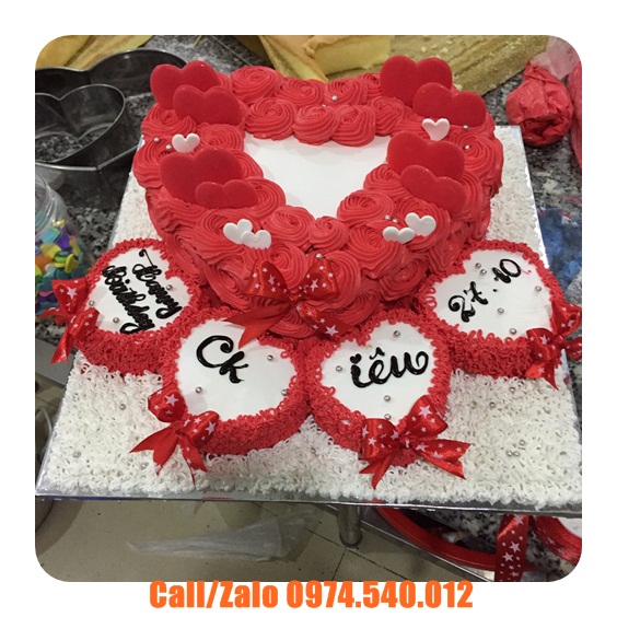 đặt bánh kem ở Đồng Hới