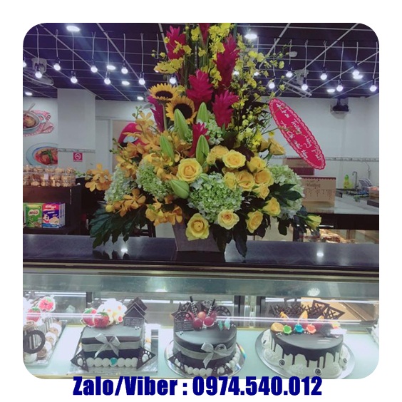 Shop bánh kem và hoa tươi ở Tuyên Quang